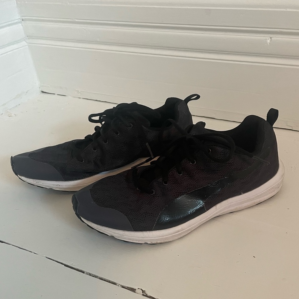 Puma Sneakers